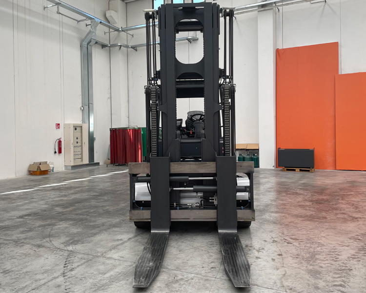 Elektrostapler 16 Tonnen